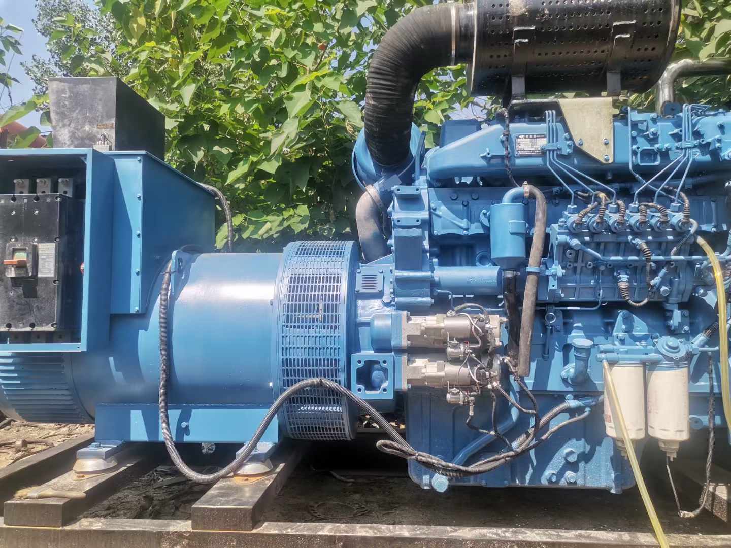 梅县详细说明降低 800kW 柴油发电机输出电流波动的方法